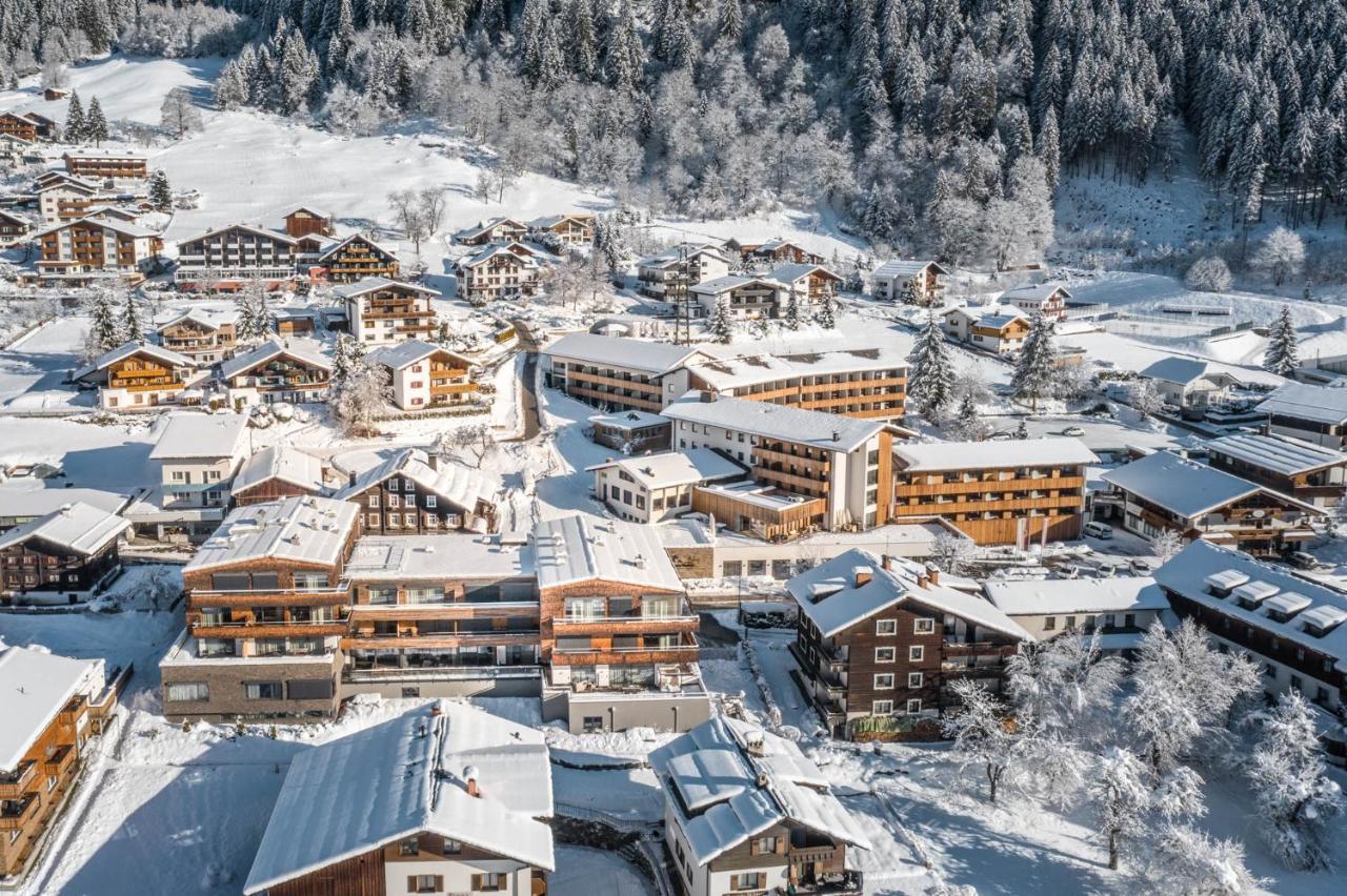 Sporthotel Chalet Gaschurn Exterior photo